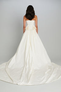Ophelia Skirt in White Taffeta