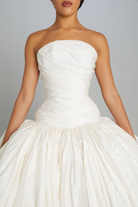 Norma Gown in White Silk Taffeta