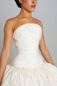 Norma Gown in White Silk Taffeta