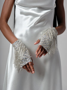 CRYSTAL FRINGE GLOVES