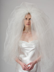 POOF VEIL